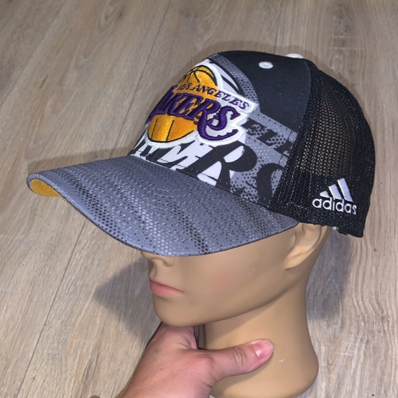 Adidas Los Angeles Lakers NBA Basketball Baseball SnapBack Cap Hat - Picture 2 of 8